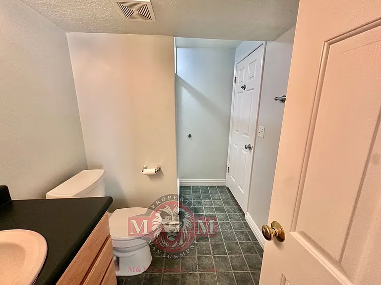 12128 S Woodridge Rd — Photo 37