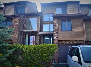 19 Ross Rd, Wallington, NJ 07057