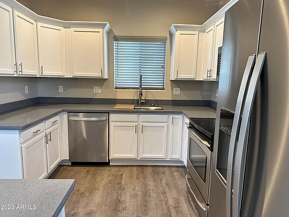 4th image of 22023 N 29TH Drive