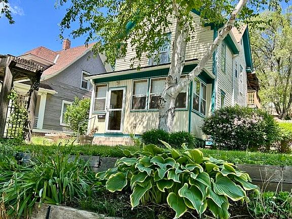 4th image of 341 Lincoln Ave
