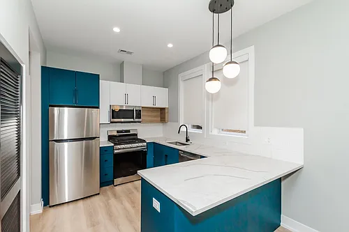 716 S Laflin St #2M Photo 1
