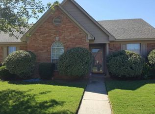 6561 Sinclair Dr, Horn Lake, MS 38637
