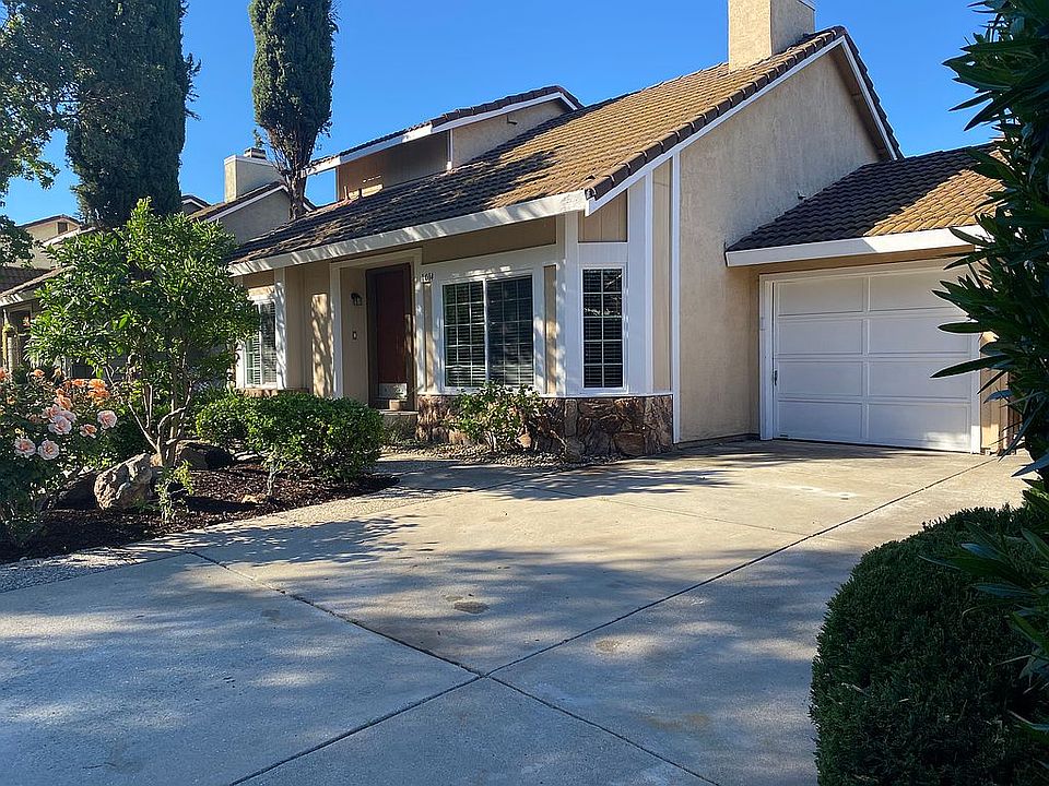 1st image of 1014 Kiser Dr