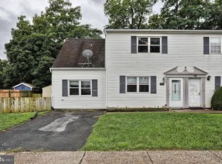 248 S Center St, Cleona, PA 17042