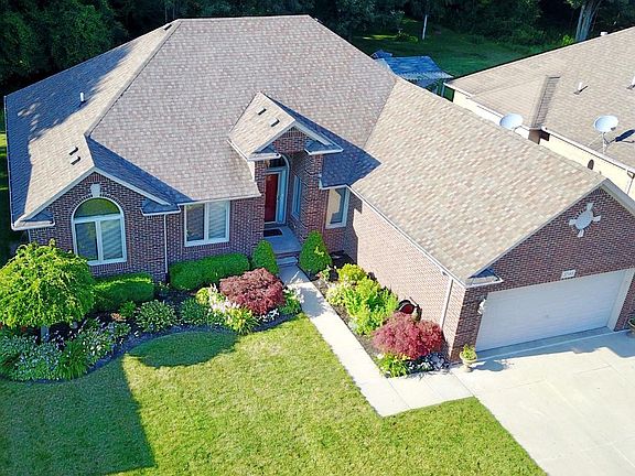 2nd image of 37145 Willow Creek Ln