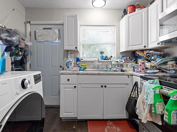 4th image of 4331 Lazard St