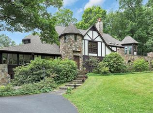 777 Peekskill Hollow Rd, Putnam Valley, NY 10579