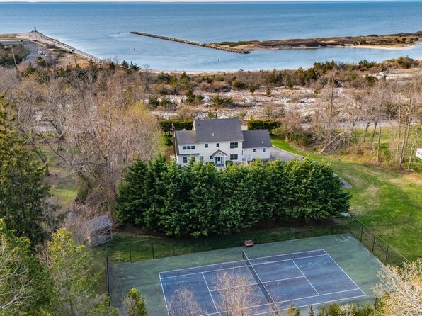 250 Naugles Drive, Mattituck, NY 11952