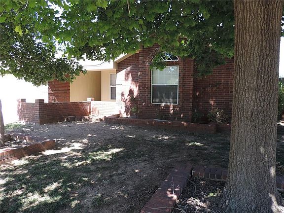 4th image of 7341 Janna Dr
