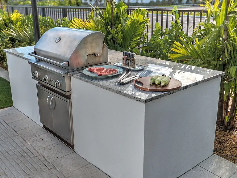 BBQ Grills