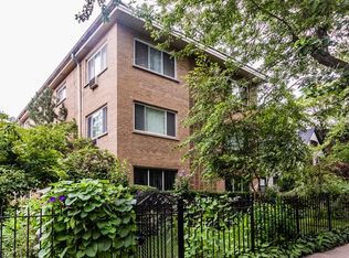 1345 W Fargo Ave #3B, Chicago, IL 60626