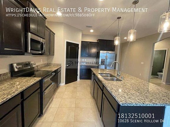 5th image of 10628 Scenic Hollow Dr