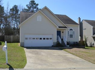 39 Stoney Pointe Dr, Chapin, SC 29036