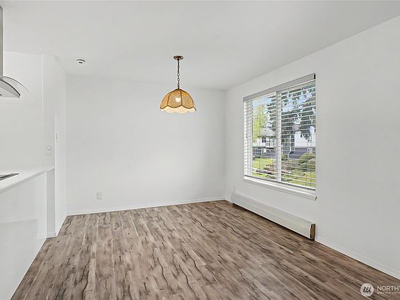 5th image of 11424 SE 257th Place #D202