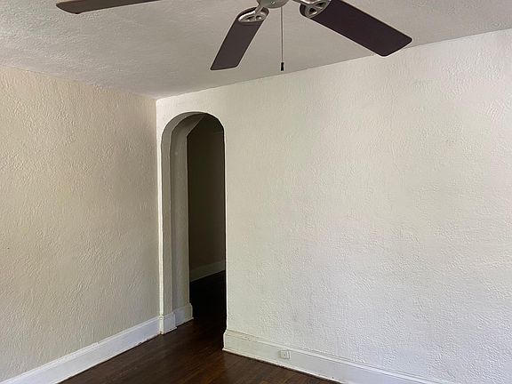 4th image of 19 N Nansemond St APT A