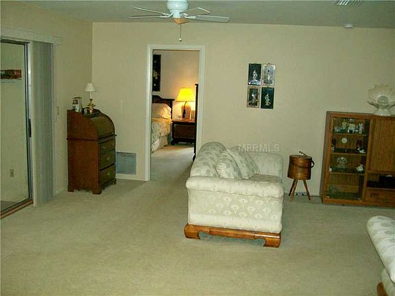 3rd image of 5518 Palm Aire Dr