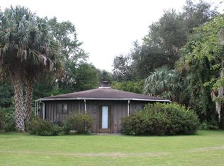 103 Elvira St, Crescent City, FL 32112