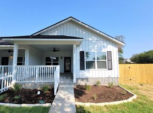 1024 N Wall St, Belton, TX 76513