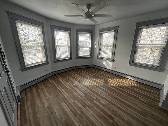 2nd image of 134-136 N Hull St #2