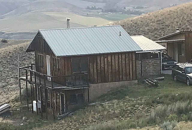 1st image of 33 Sunflower Rd