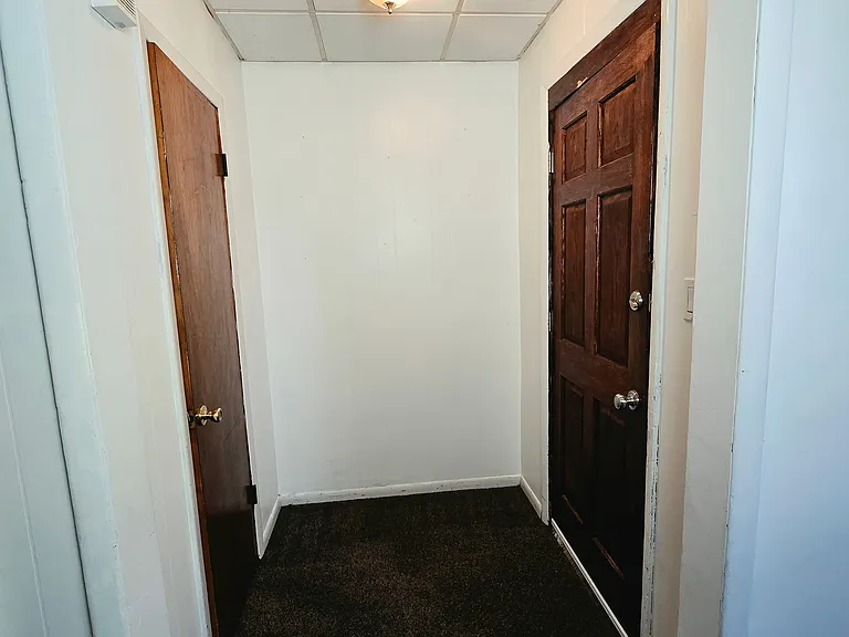 44 Lafayette Ave #1 — Photo 3