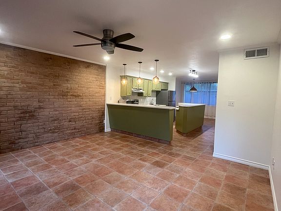 2nd image of 401 Boca Chica Blvd APT 103
