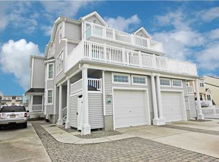 308 79th St, Avalon, NJ 08202