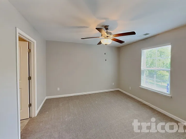 512 Hickory Leaf Ct — Photo 7