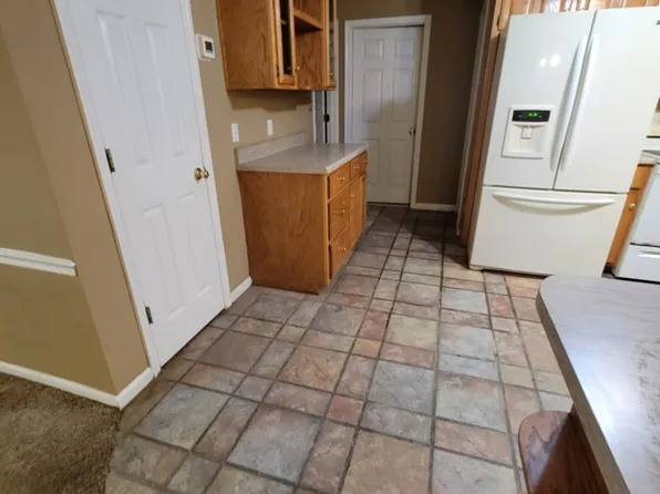 9888 Whitehouse Parkway Hwy #1, Woodbury, GA 30293