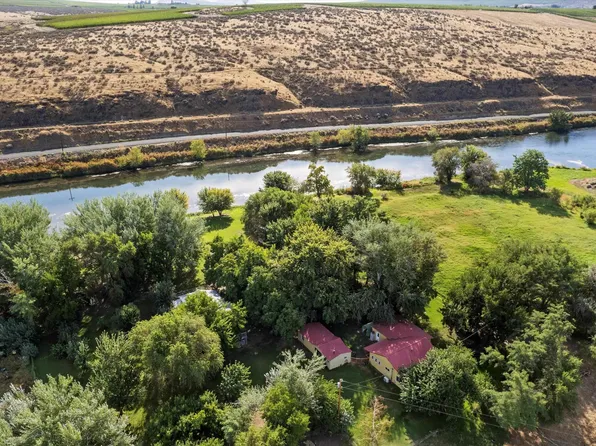 10412 E Pendleton Rd, Benton City, WA 99320