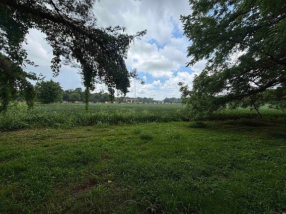 2nd image of Morrow Rd