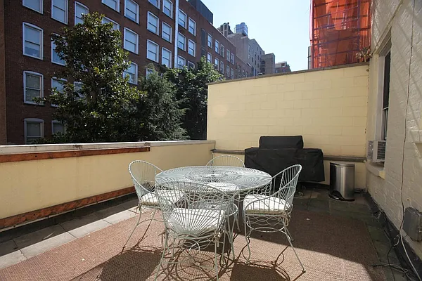 Rented by Corcoran | media 10