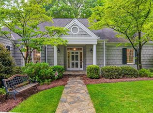 2006 Reynolda Rd, Winston Salem, NC 27106