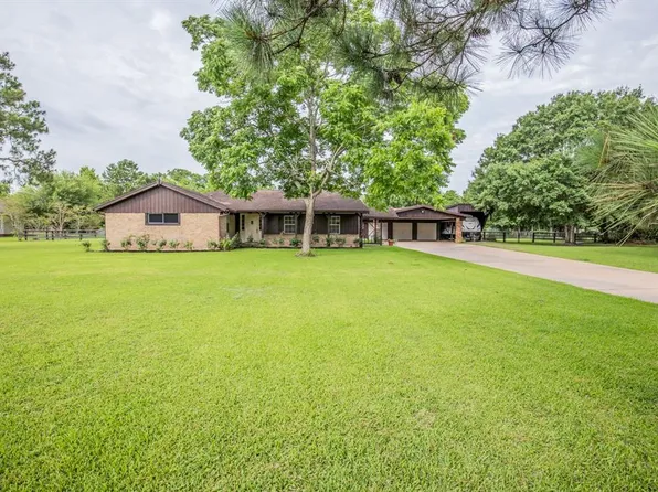 404 Chester Dr, Friendswood, TX 77546