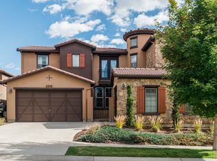 2256 S Loveland St, Lakewood, CO 80228
