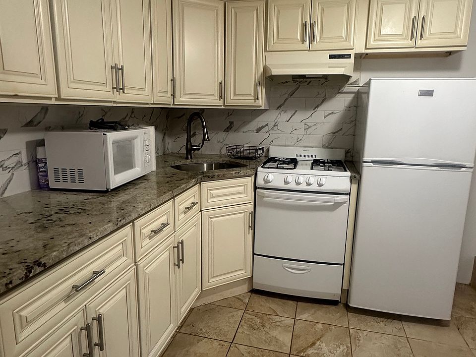 1st image of 2216 Bouck Ave #0