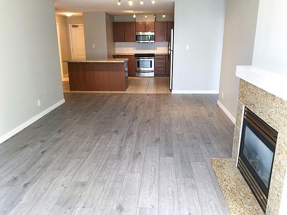 4th image of 2138 Madison Ave #2204