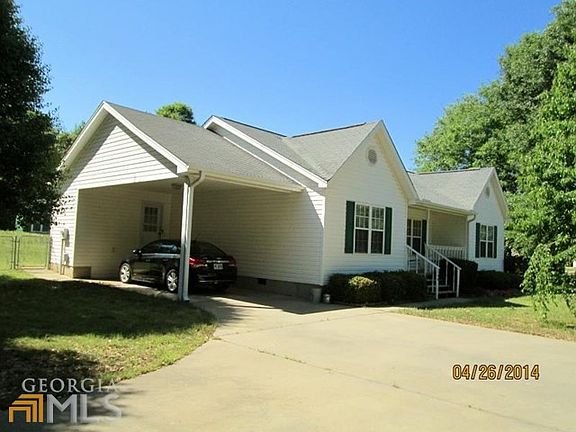 2nd image of 144 Stillwood Dr