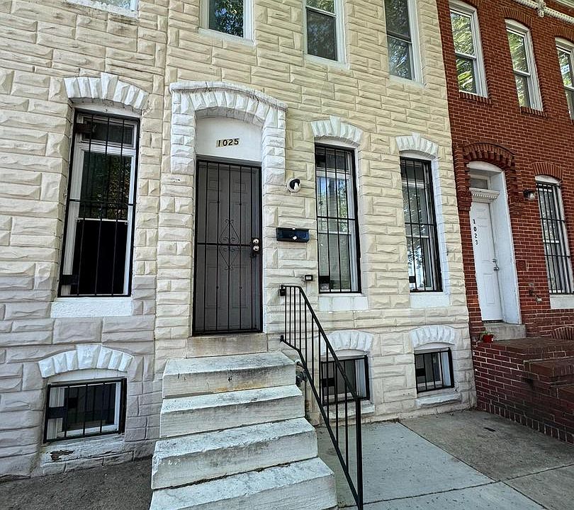 1st image of 1025 N Carrollton Ave