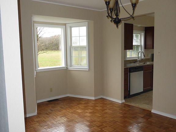 5th image of 8289 State Road Bb