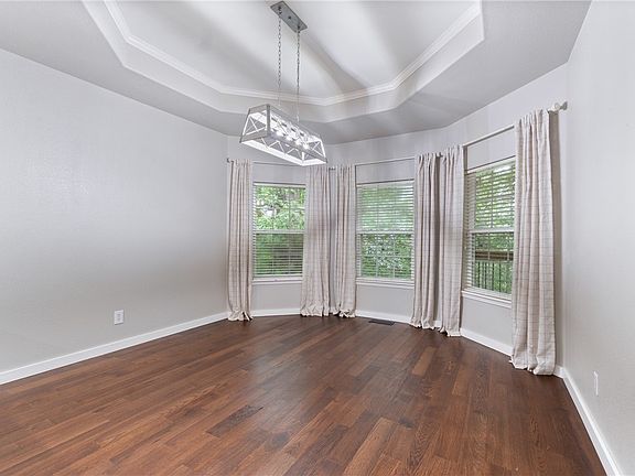 4th image of 47 Cresswell Dr