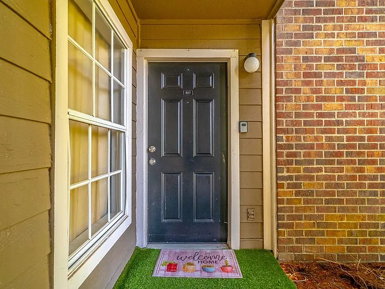 5124 Park Central Dr #517 — Photo 22