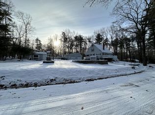 34 Sunny Ln, Sanford, ME 04073