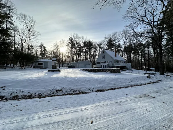 34 Sunny Lane, Sanford, ME 04073