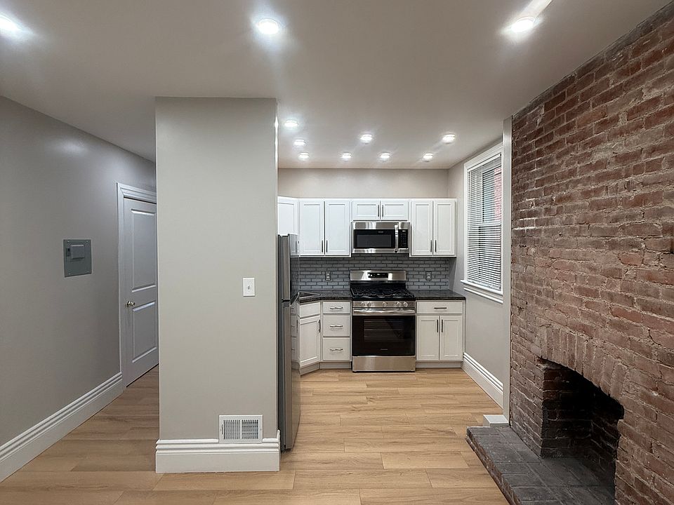 1st image of 202 Stratford Ave APT 3