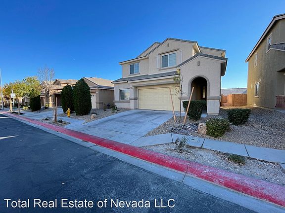 2nd image of 213 Sierra Breeze Ave