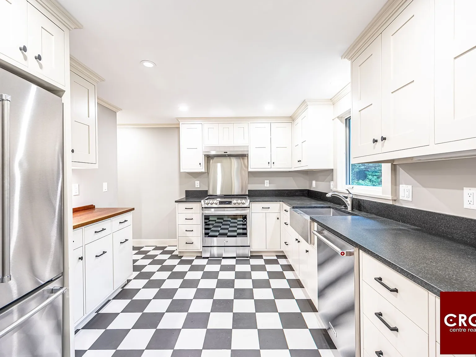4 bed, 3.0 bath, 2126 sqft, $6,300 — Photo 1