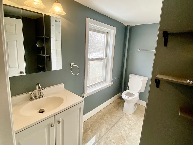 34 Southard St #2 — Photo 7