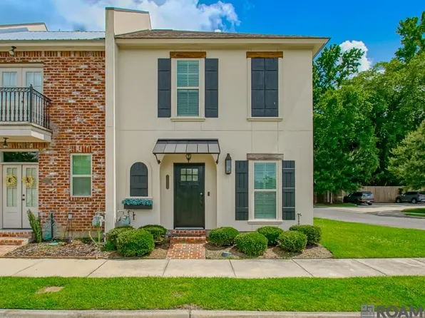 13023 N Vieux Carre Cir, Baton Rouge, LA 70818
