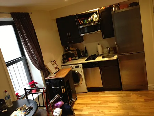 Rented by Manhattan Apartments | media 55